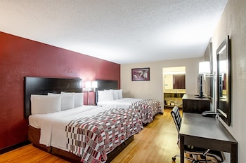 Deluxe Room, 2 Queen Beds, Non Smoking