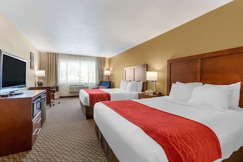 Standard Room, 2 Queen Beds, Non Smoking