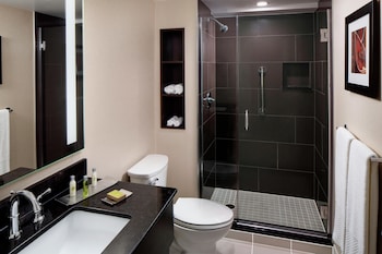 Room, 1 King Bed, Corner