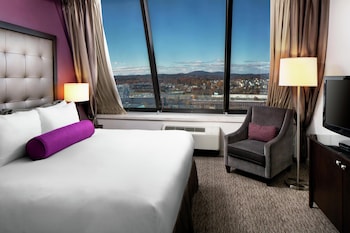 Deluxe Room, 1 King Bed