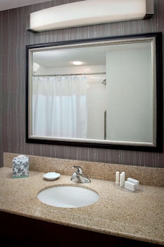 Deluxe Room, 2 Queen Beds