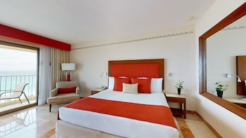 Deluxe Ocean View King