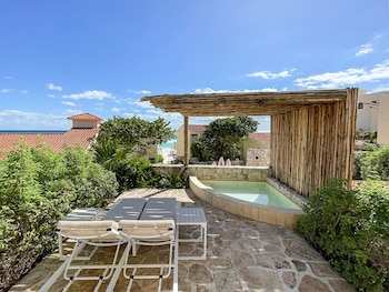Villa Master Suite Plunge Pool