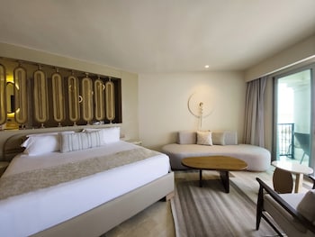 Royal Suite King Hot Tub adults only +18