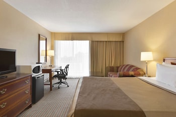 Deluxe Room, 1 Queen Bed, Non Smoking, View (City View)