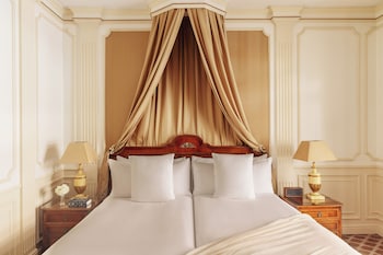 Premier Room (3AD)