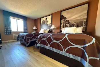 Room, 2 Queen Beds, Non Smoking