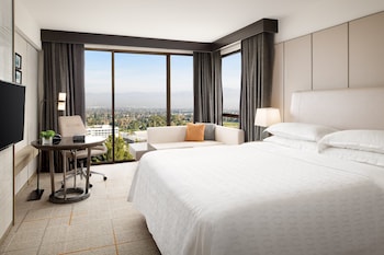Traditional Room, 1 King Bed
