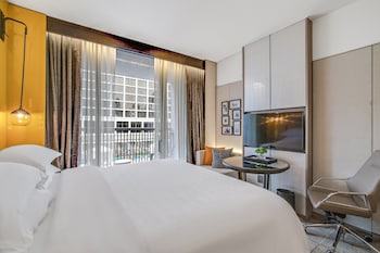 Executive Room, 1 King Bed