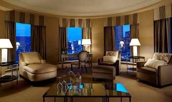 Presidential Suite, 1 Twin Bed