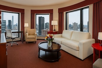 Suite, 1 Bedroom (Montreal View)