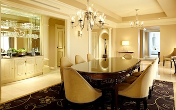 Presidential Suite, 1 Twin Bed