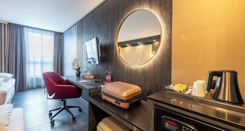 Premium Quadruple Room