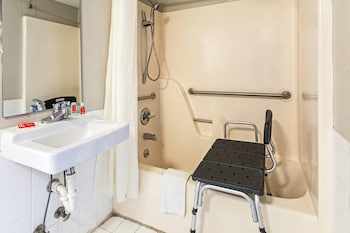 Room, 1 King Bed, Accessible, Non Smoking
