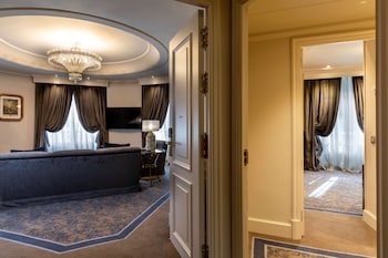 Suite Two Bedrooms "The Wellington Club" Access