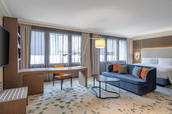 Junior Room, 1 King Bed, Terrace