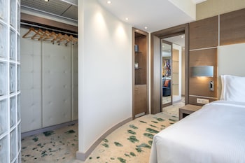Suite, 1 Bedroom, Terrace