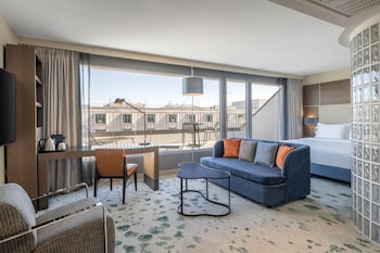 Junior Room, 1 King Bed, Terrace