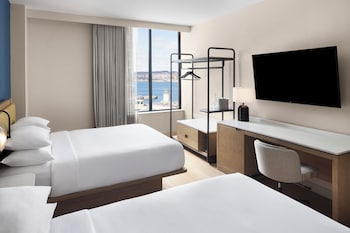 Room, 2 Queen Beds, Harbor View (Guest Room, 2 Queen, Harbor View)