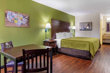 Standard Room, 1 King Bed