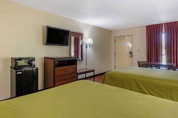 Standard Room, 2 Queen Beds