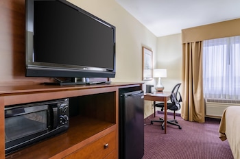 Standard Room, 2 Queen Beds, Non Smoking