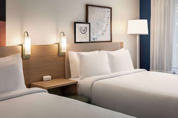Room, 2 Queen Beds, Non Smoking