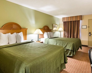 Standard Room, 2 Double Beds, Smoking