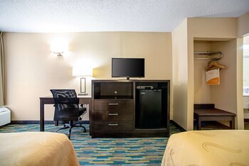 Standard Double Room, 2 Double Beds, Non Smoking