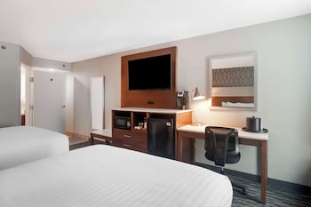 Standard Room, 2 Queen Beds, Non Smoking, Refrigerator & Microwave