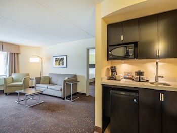 Suite, 1 Bedroom, Accessible (Communication Accessible)