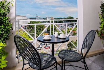 Capitol Penthouse