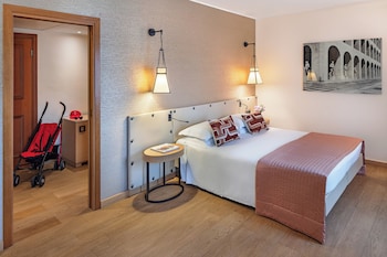 Family Connecting Rooms