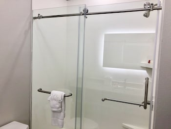 Studio Suite, 2 Queen Beds, Non Smoking