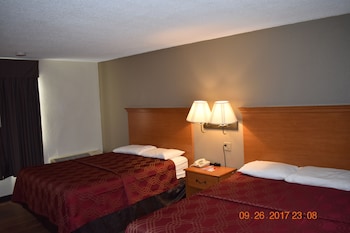Economy Double Room, 2 Queen Beds