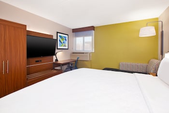 Standard Room, 1 King Bed