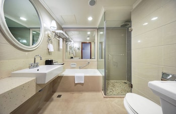 Club Room, 1 King Bed