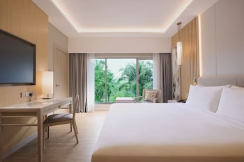 Premium Suite, 1 King Bed