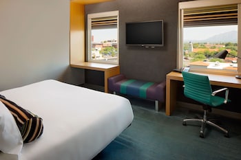 Room, 1 King Bed