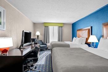 Standard Room, 2 Queen Beds, Non Smoking