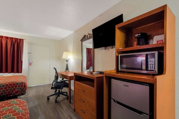 Standard Double Room, 2 Double Beds, Smoking