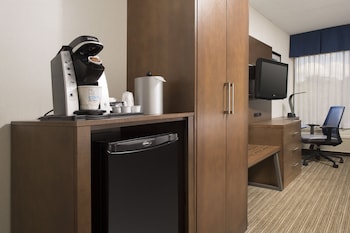 Standard Room, 1 King Bed, Accessible (Communications Accessible)