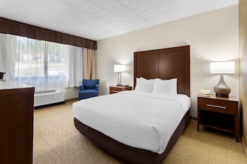 Standard Room, 1 Queen Bed, Accessible, Non Smoking