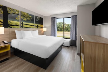 Studio Suite, 1 King Bed, Non Smoking