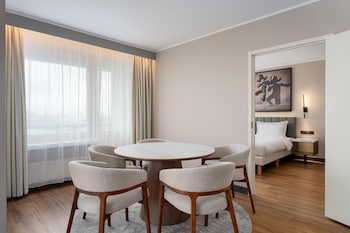 Suite, 1 Bedroom (Spa Access)