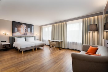 Junior Suite (with SPA  Access)