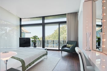 Masina Suite, 170 m2, inspired by Giulietta Masina, Butler, Spa Access (12 years+)