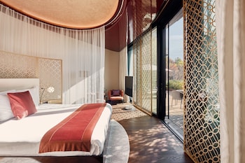 Terrazza Suite, 390 m2, Residence, Butler, Spa Access (12 years+)