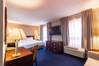Junior Suite, 1 King Bed, Non Smoking