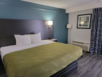 Room, 1 King Bed, Non Smoking
